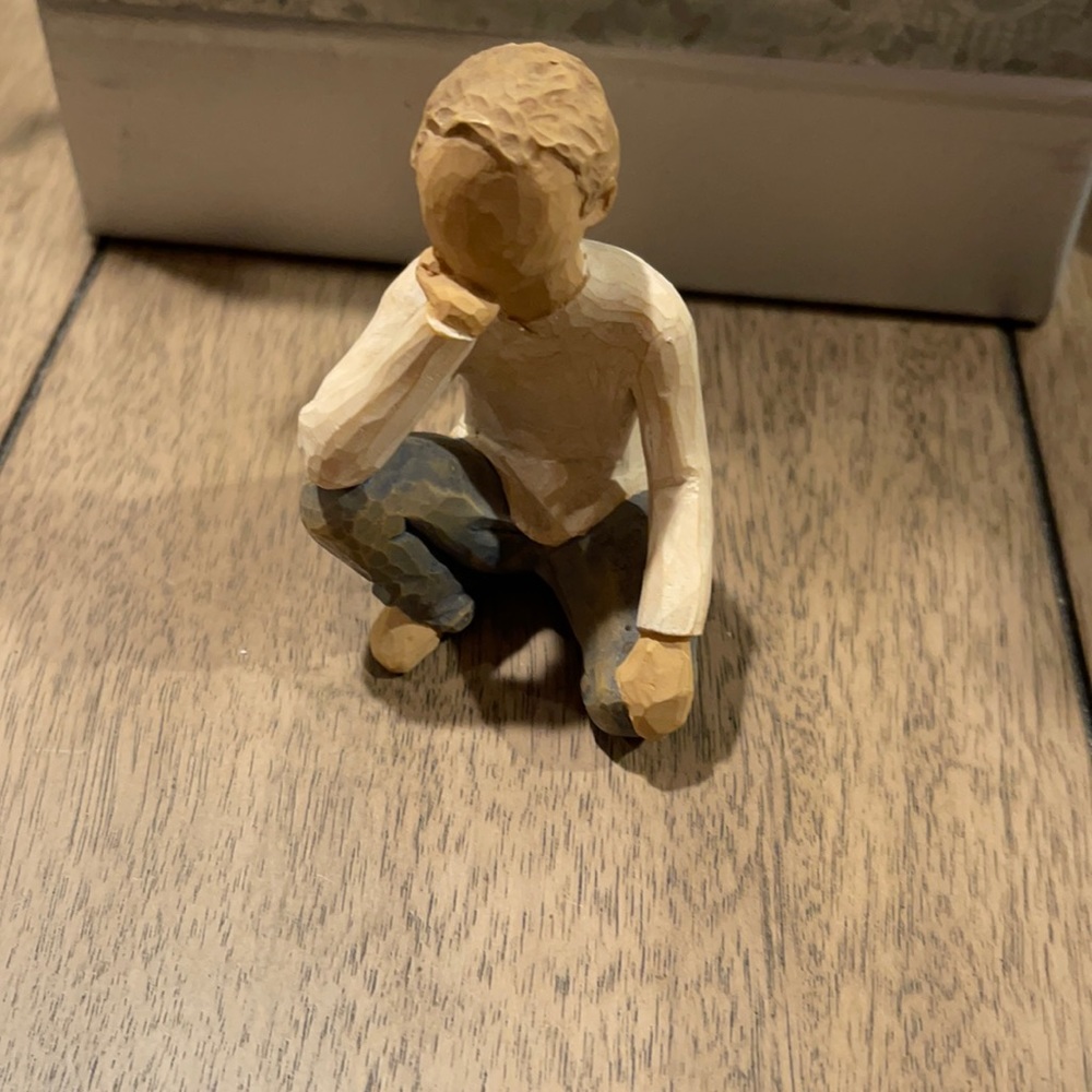 Willow Tree Angel, Inquisitive Child .
